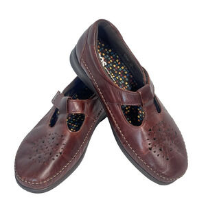 SAS Tripad Willow Comfort T Strap Brown Walnut Leather Shoes size 10WW Soft Step